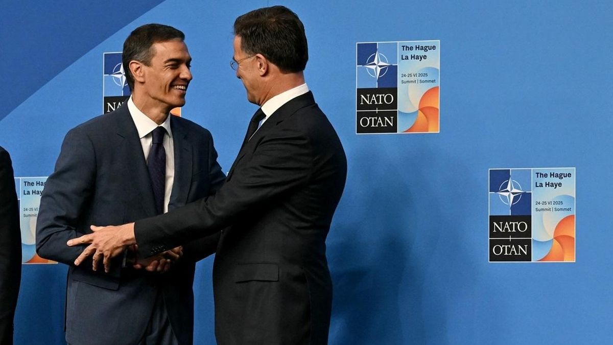 El Gobierno español minimiza las críticas de Trump y defiende su cumplimiento en la OTAN