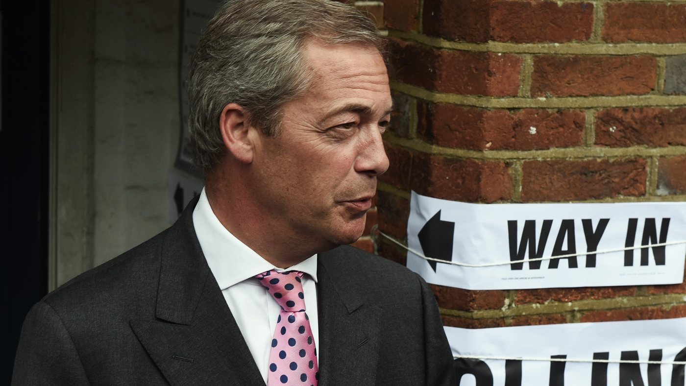 Nigel Farage dimite como diputado y se enfrenta a una elección parcial por presunta corrupción