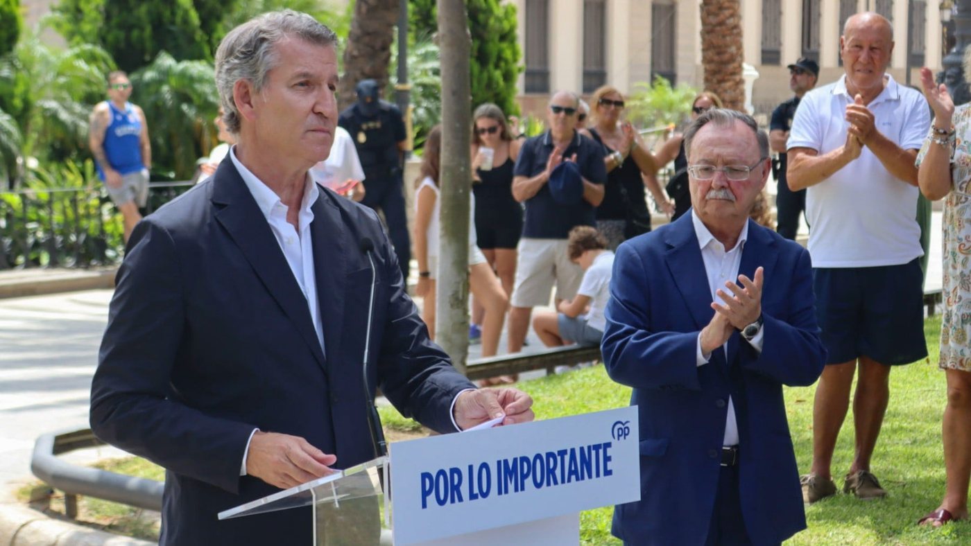Feijóo acusa al Gobierno de no actuar ante la crisis migratoria de Ceuta