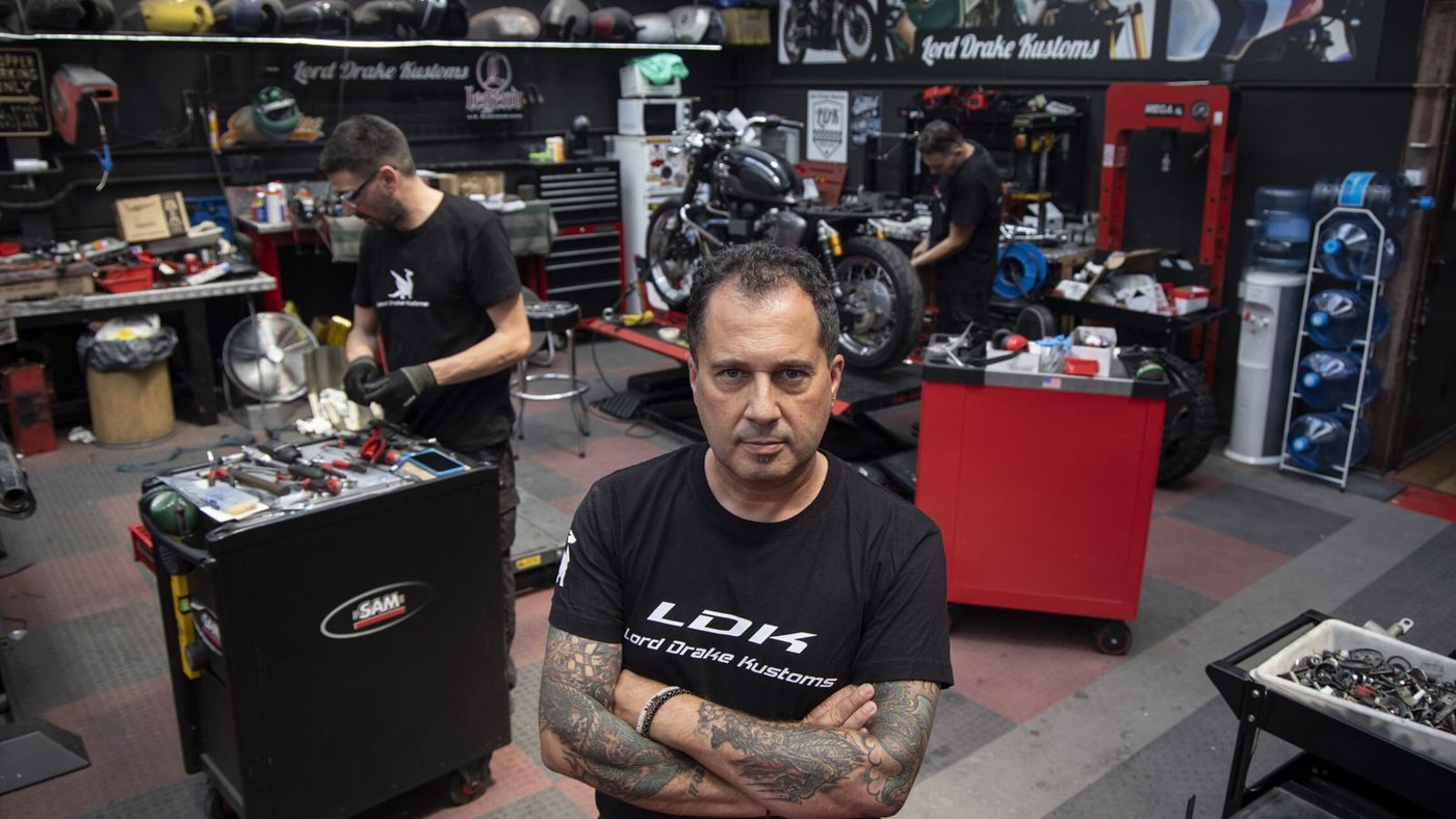 El malagueño que dejó su empresa para crear las Harley-Davidson custom más exclusivas del mundo