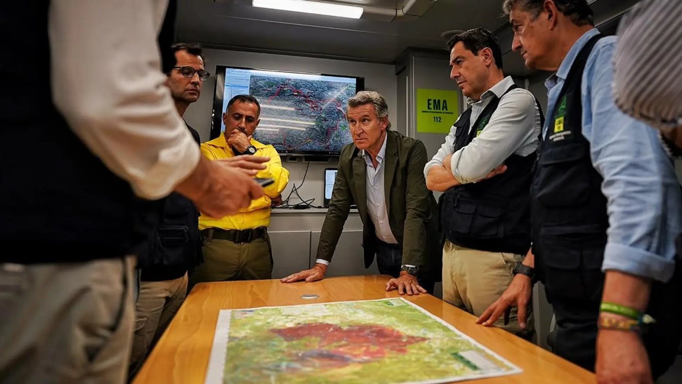 Feijóo propone un gran acuerdo nacional contra catástrofes naturales desde Almería
