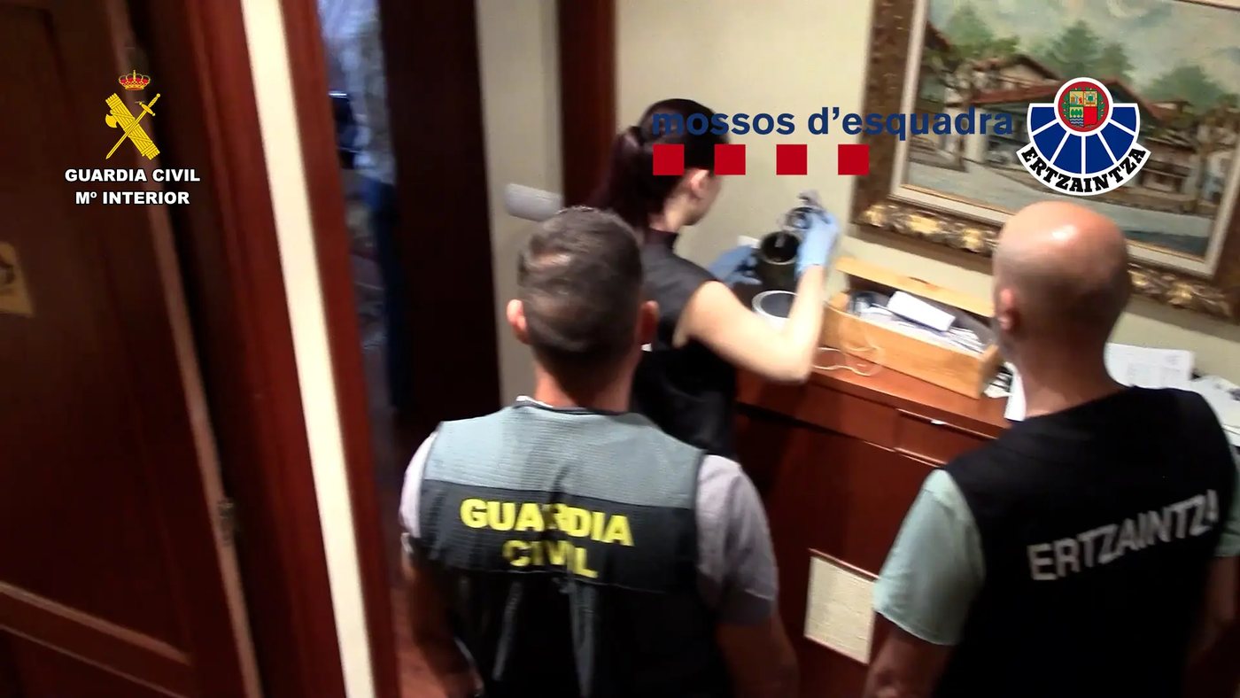 Detenido en Guipúzcoa un menor de 17 años como referente en España de la organización extremista Red 764