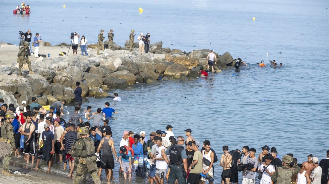 El Gobierno eleva a 72 los migrantes fallecidos en la entrada masiva a Ceuta